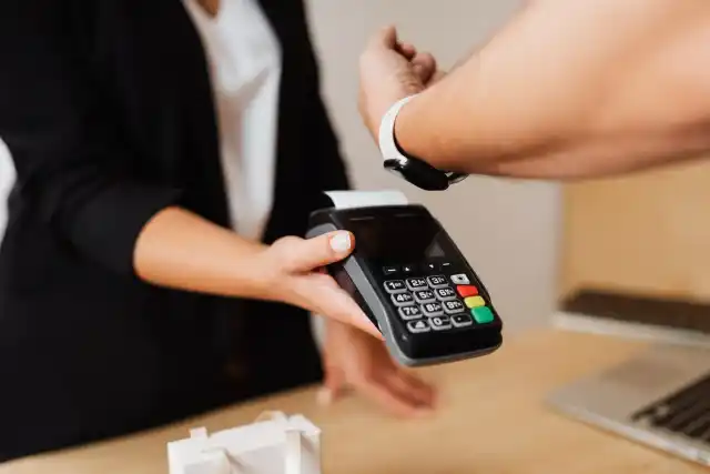 Como Escolher Smartwatch: Guia de Compra 2026