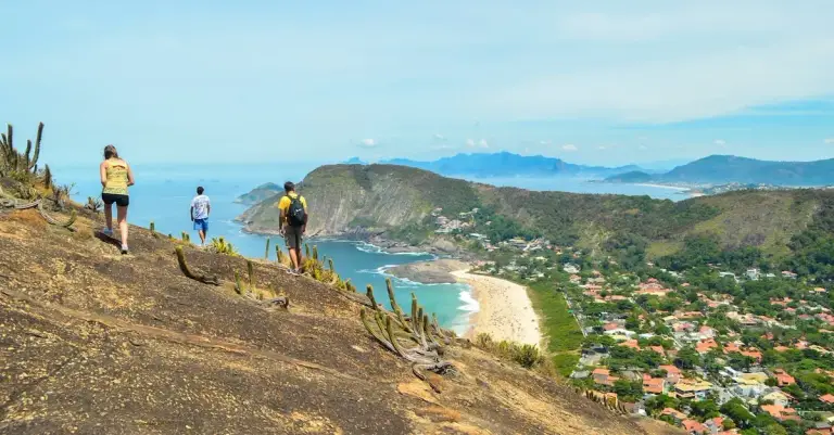 Como Viajar Barato pelo Brasil: 12 Estratégias que Funcionam