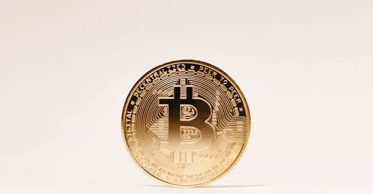 Finanças 'Phygital': Seu Dinheiro no On e Off em 2026!