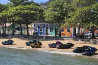 Paraty e Trindade: Praias, História e Roteiro de 3 Dias