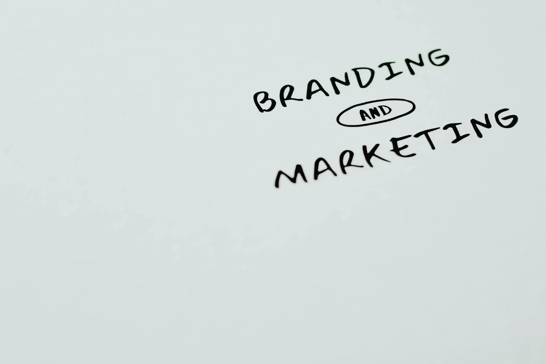 O que faz uma Agência de Marketing na prática? — ilustração