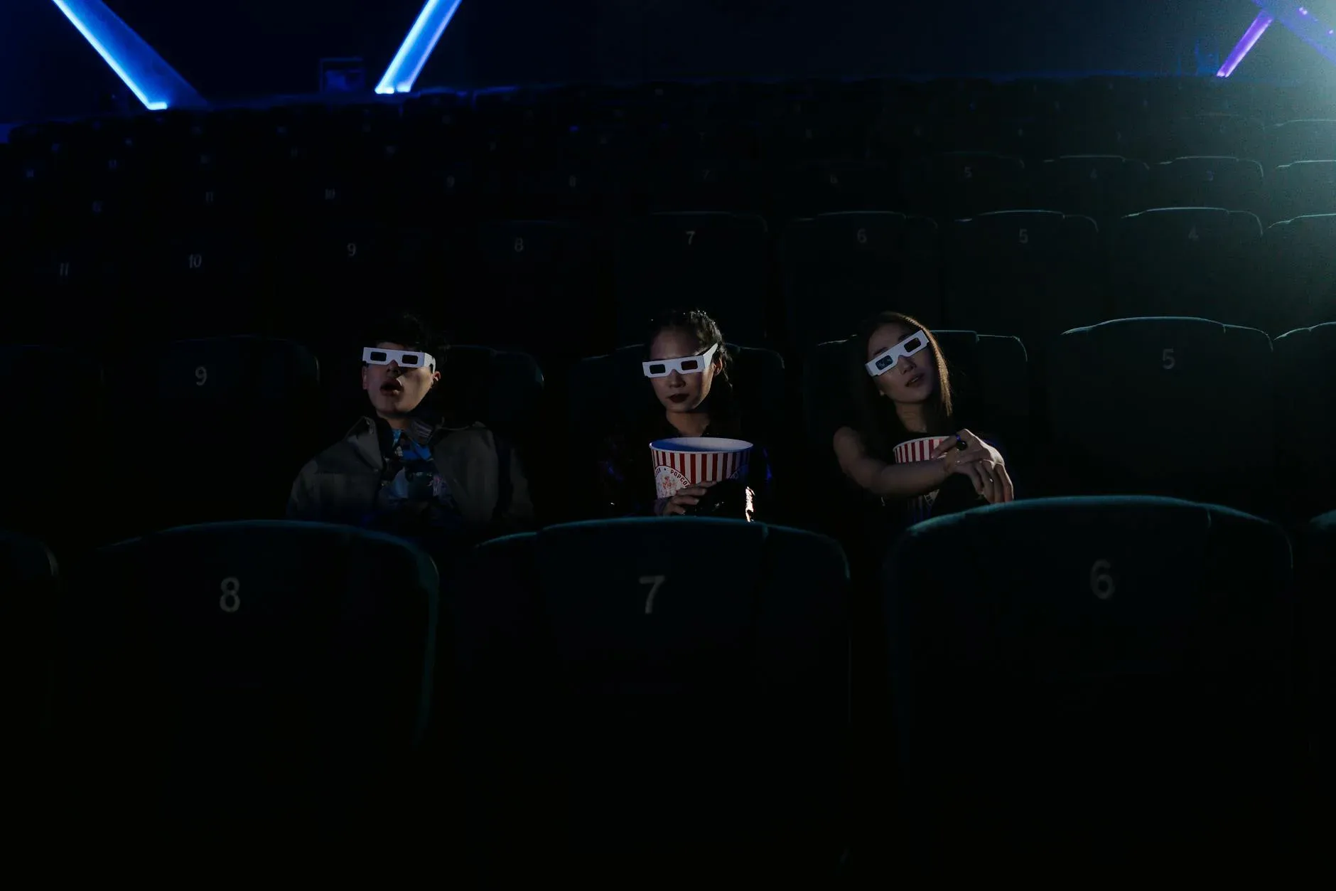 Foto profissional grátis de amantes de cinema, amigos, Asiático