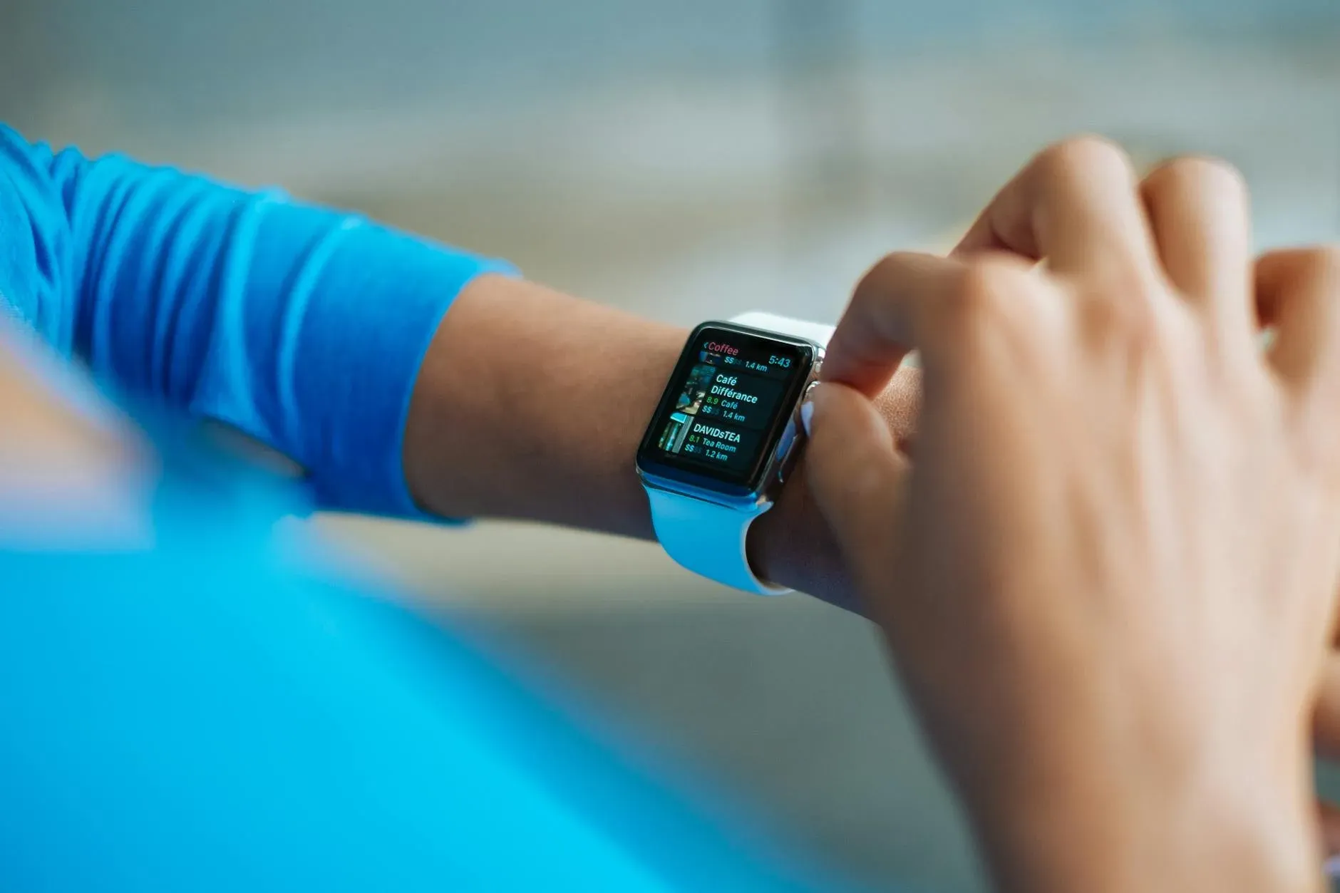 Wearables Energéticos: A Revolução da Recarga Humana em 2026! — ilustração